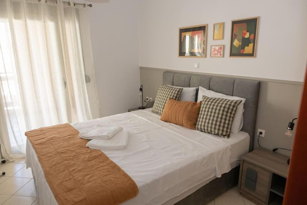 Luxury Apartment In The Center Of クサンチ エクステリア 写真