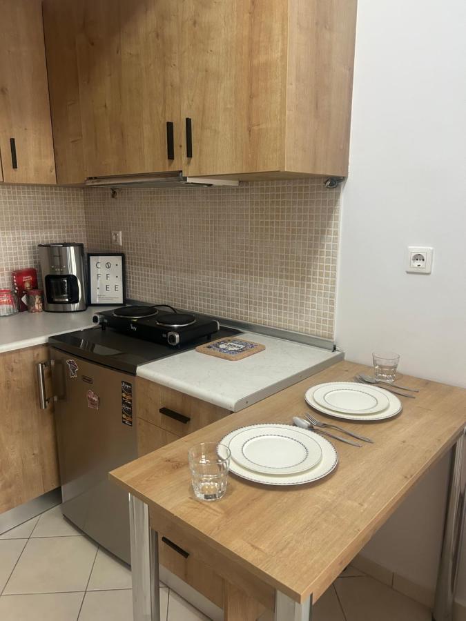 Luxury Apartment In The Center Of クサンチ エクステリア 写真